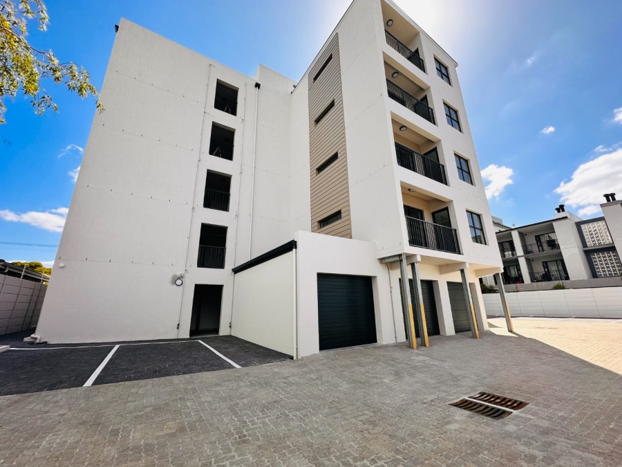 1 Bedroom Property for Sale in Table View Western Cape